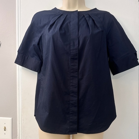 Brooks Brothers Navy Pleated Women’s Short Sleeve Blouse Cotton Blend Size 2 - Picture 3 of 11